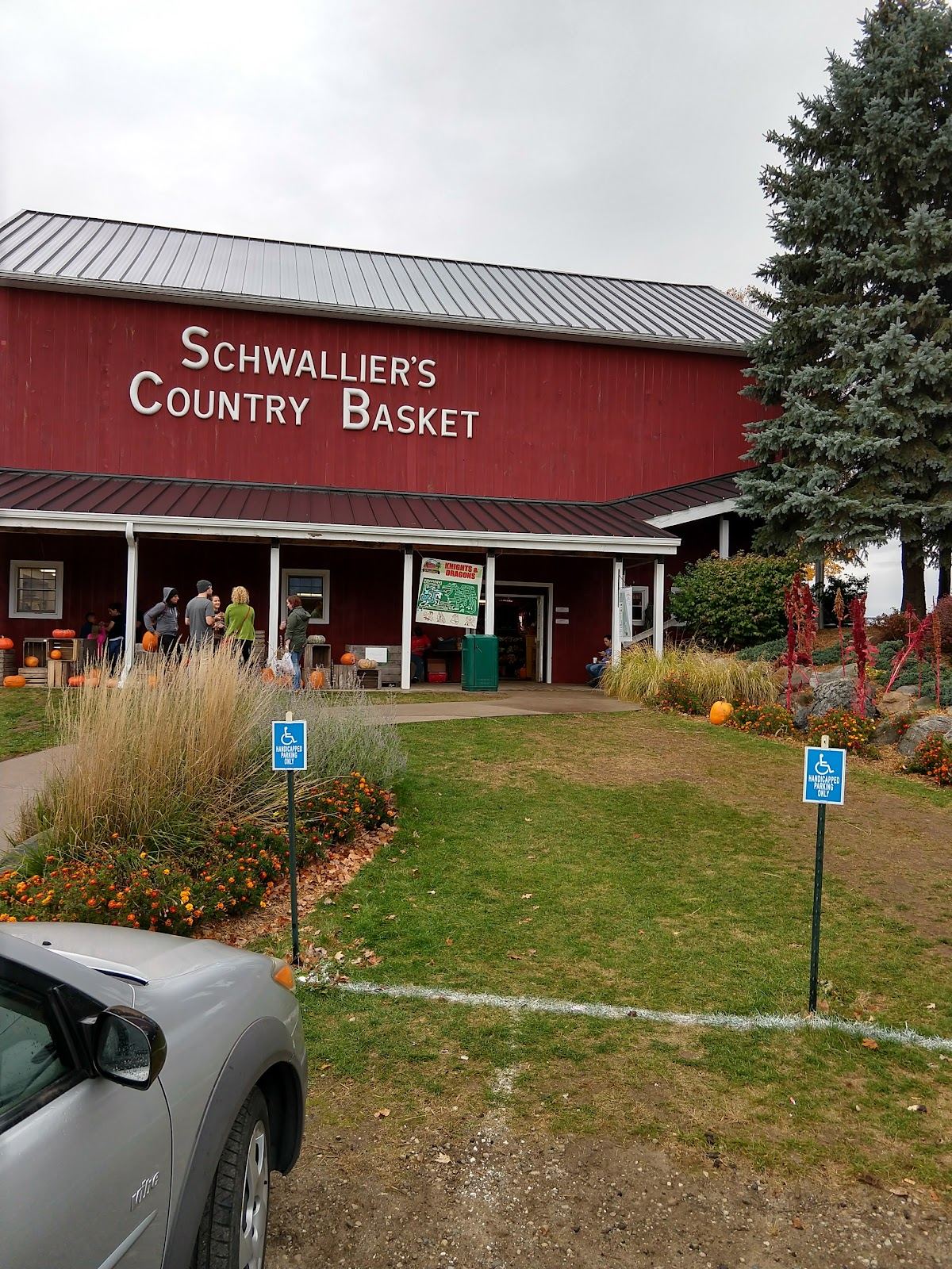 Schwallier's Country Basket