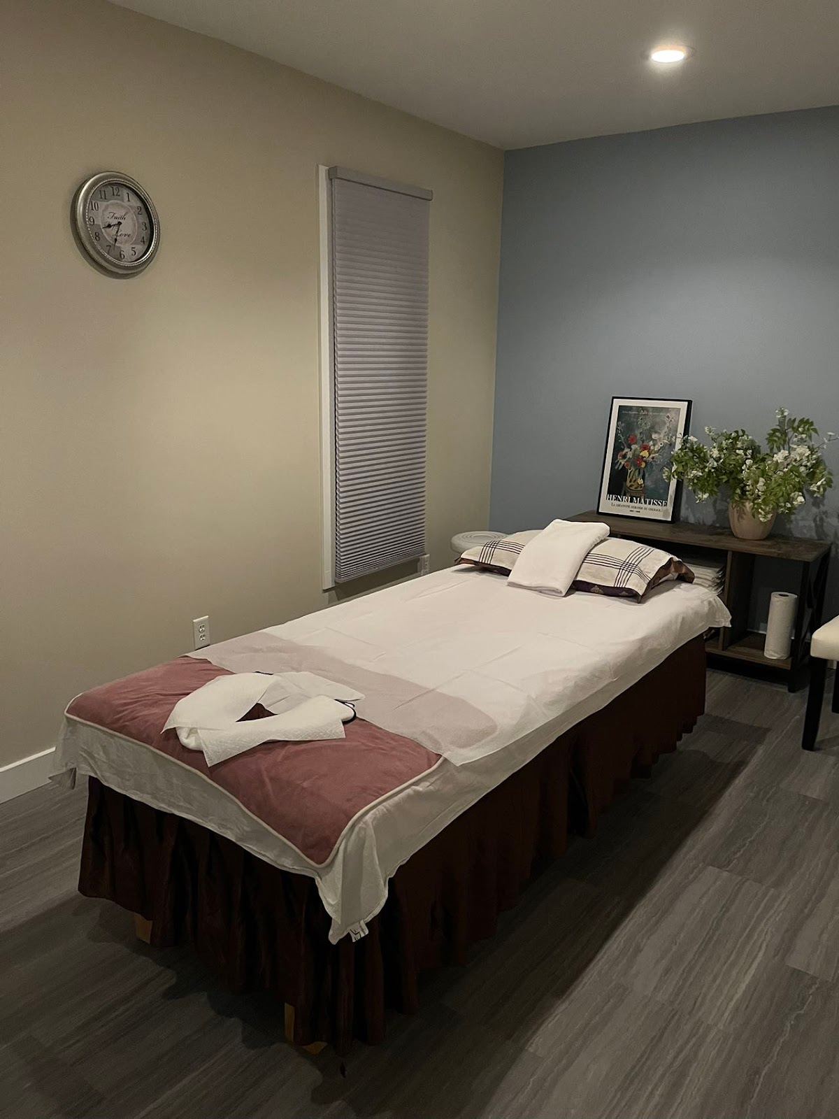 Seven Day Spa