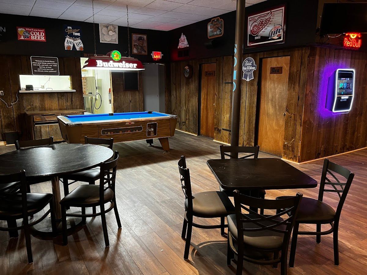 Social House