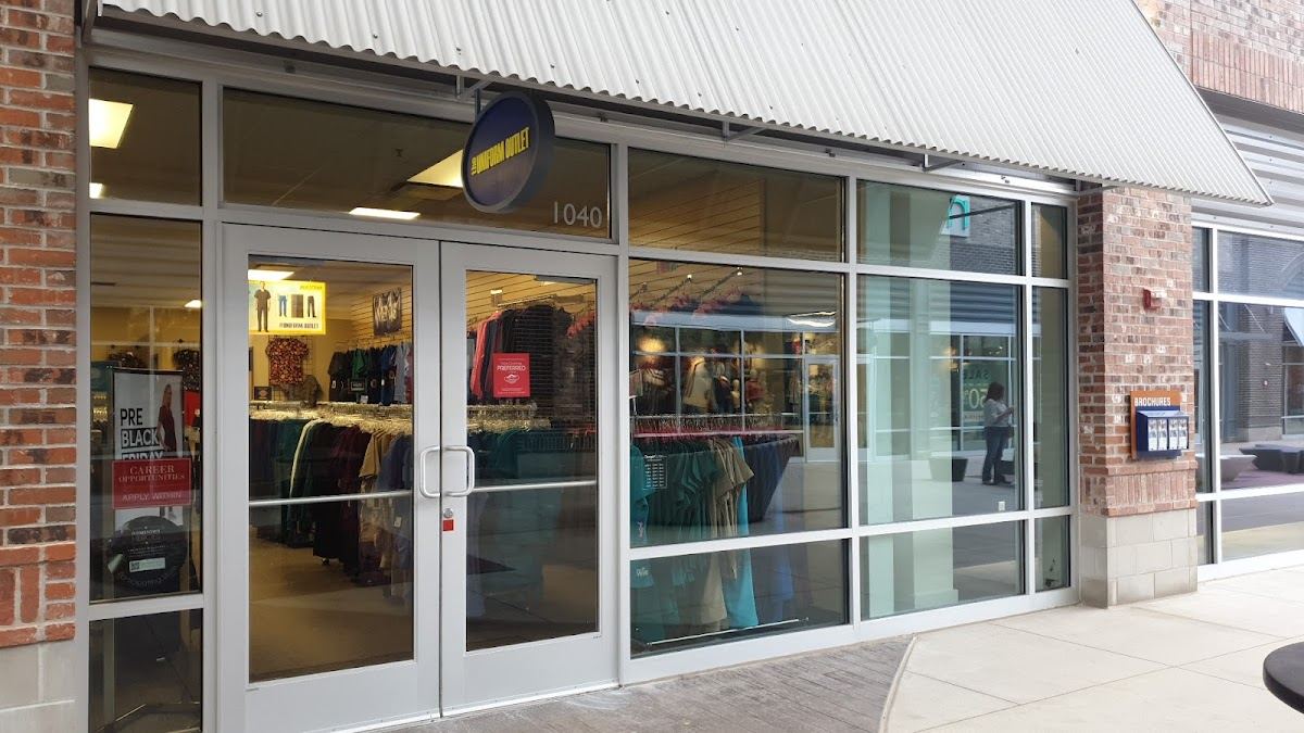 The Uniform Outlet