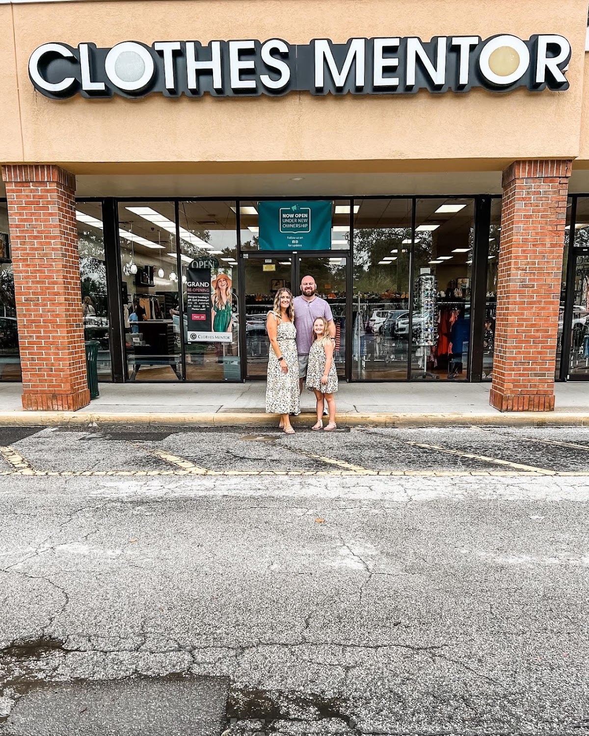 Clothes Mentor Ocoee, FL