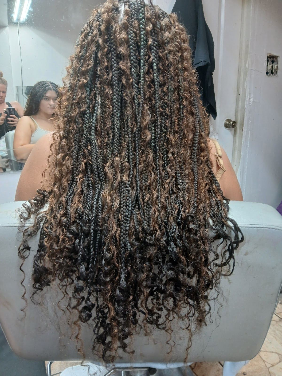 D'Beauty Salon & Spa