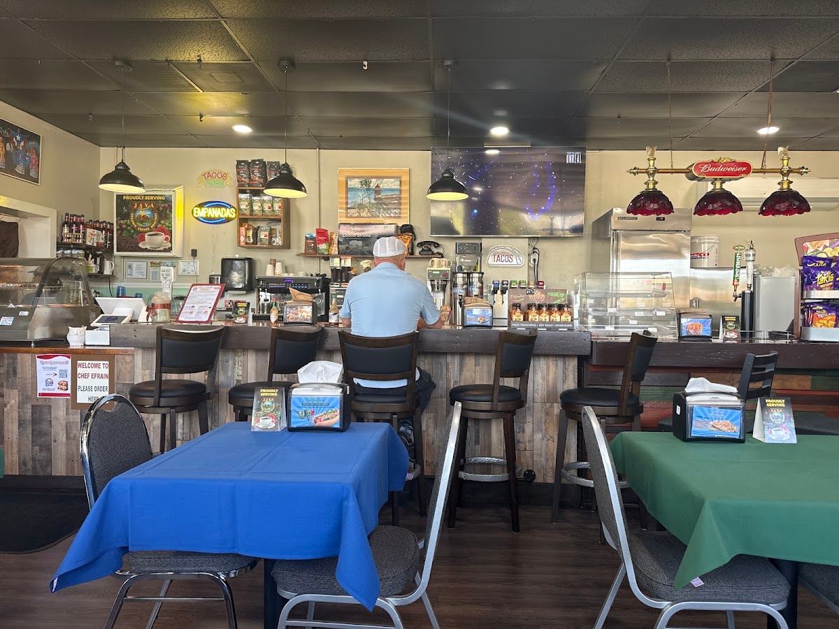 El Chef Efraín Cuban Cafe Deli