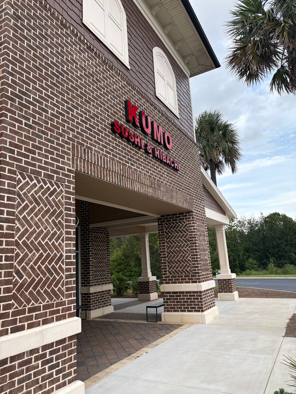 KUMO SUSHI &HIBACHI