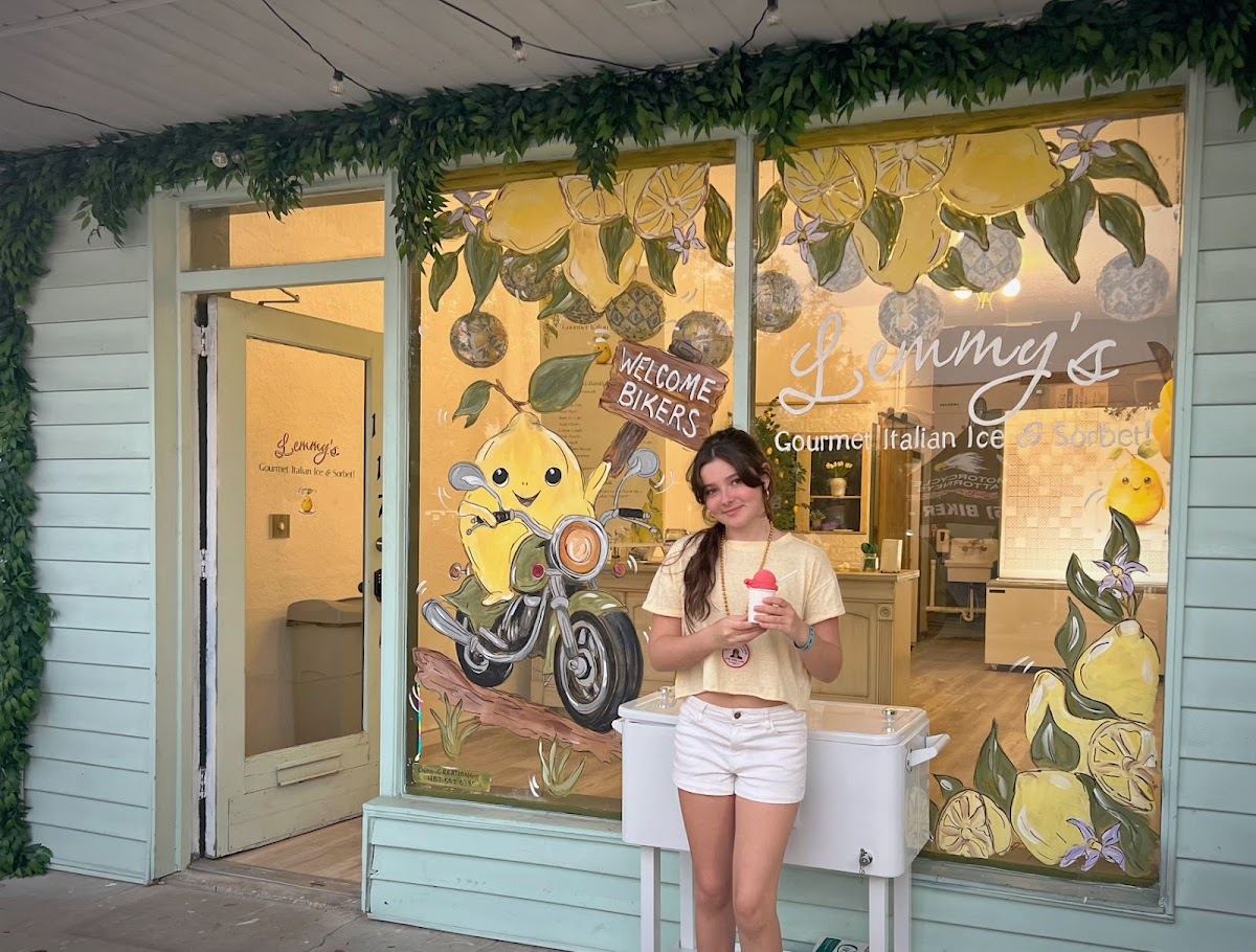 Lemmy’s Gourmet Italian Ice & Sorbet