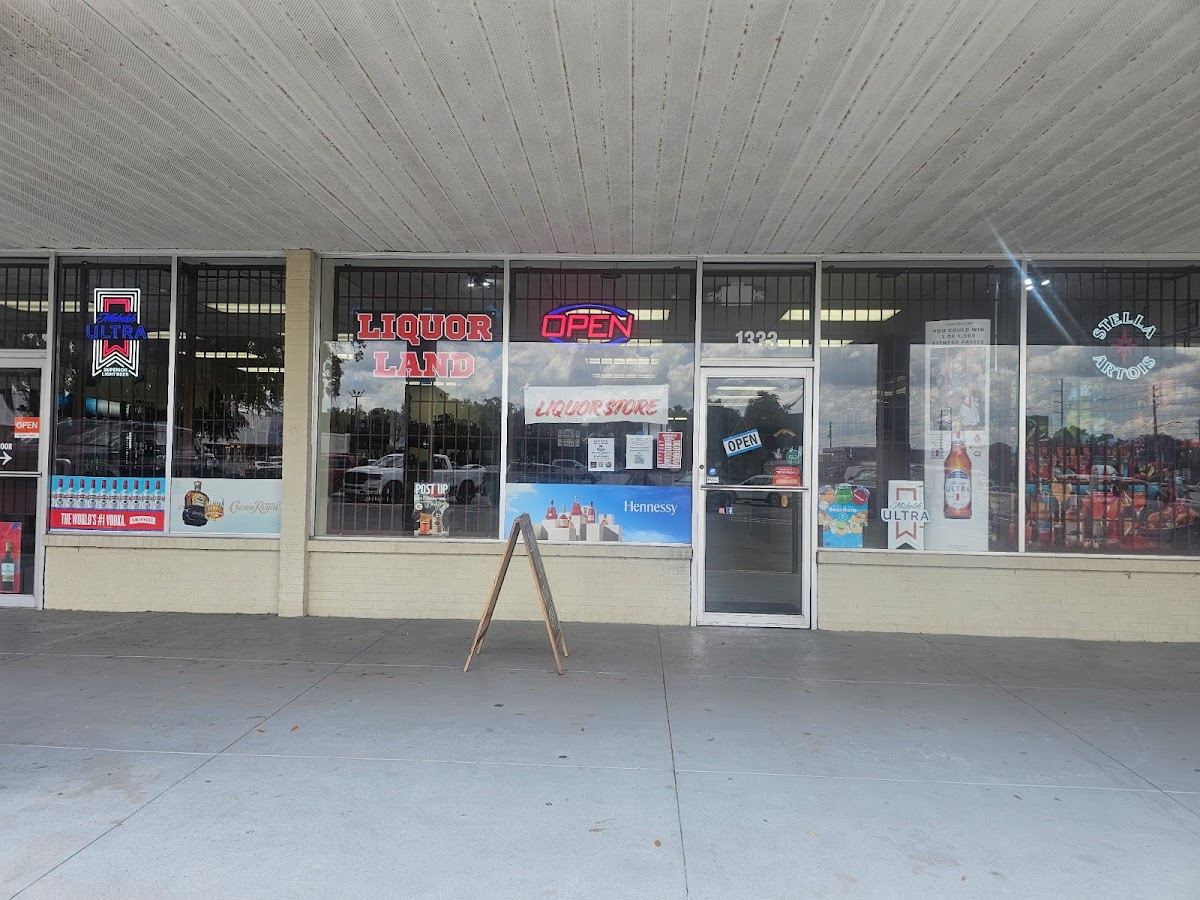 Liquor Land