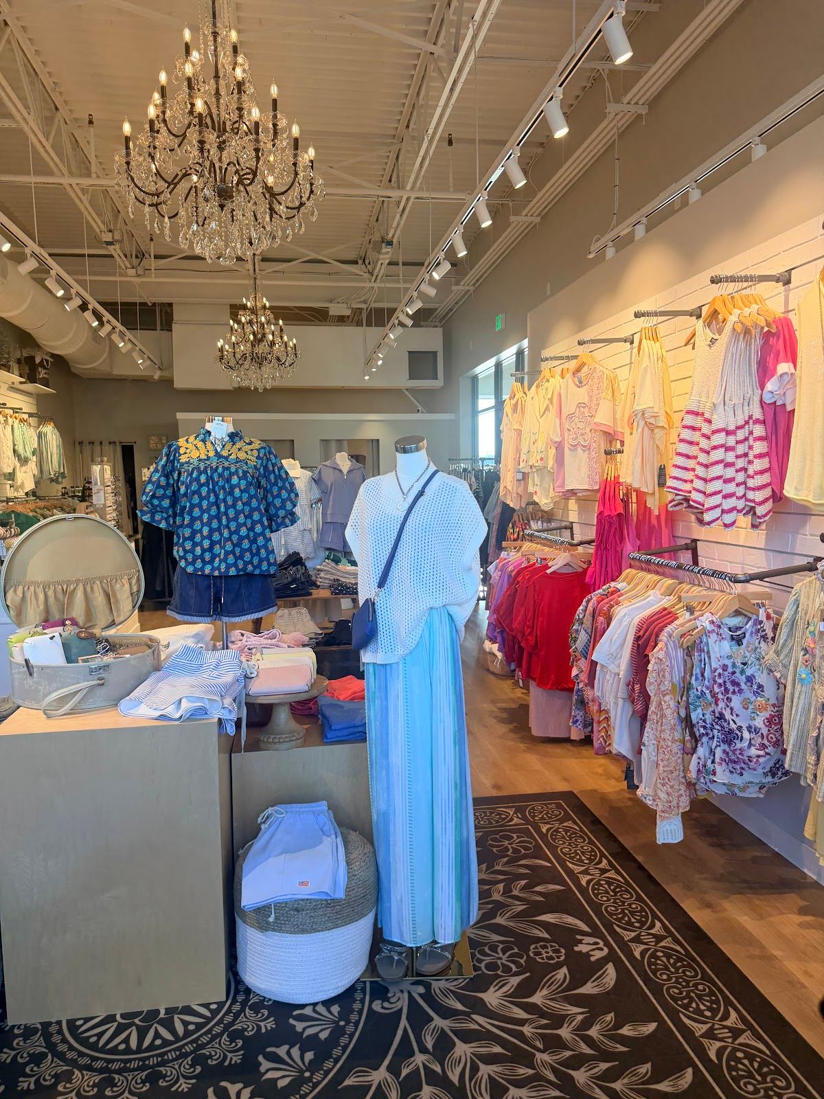 Mainstream Boutique Middleton