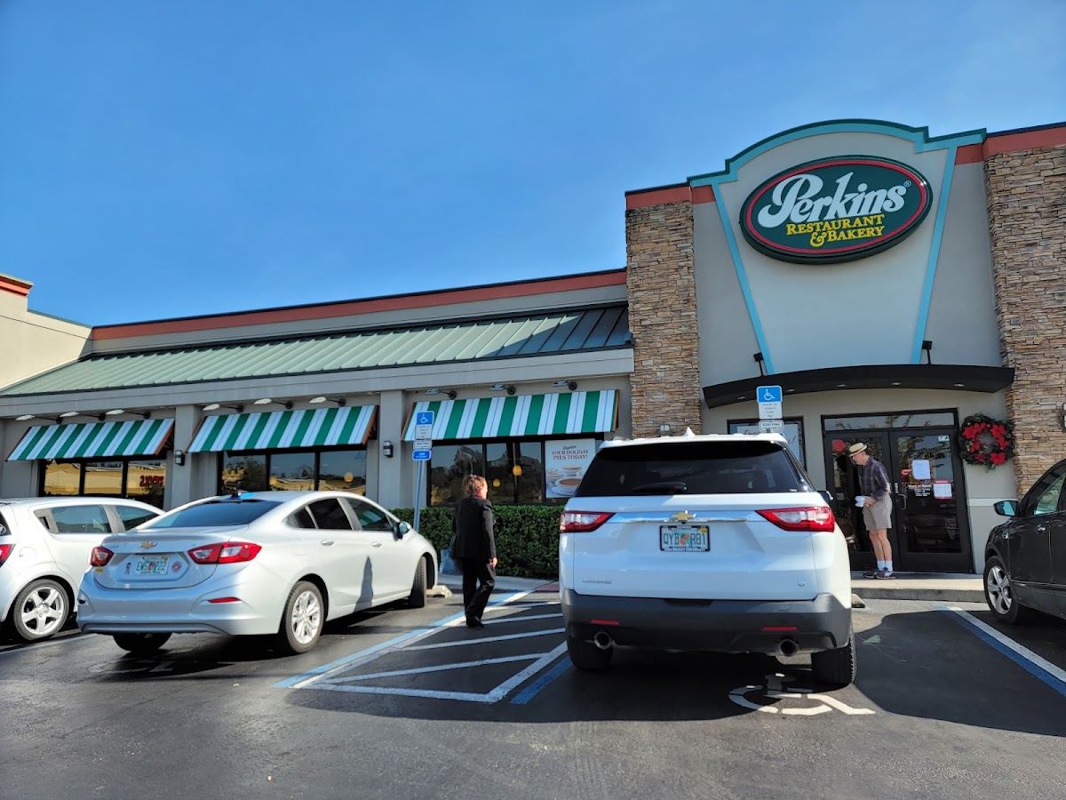 Perkins Restaurant & Bakery