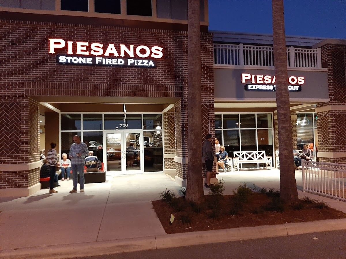 Piesanos Stone Fired Pizza - Lake Deaton
