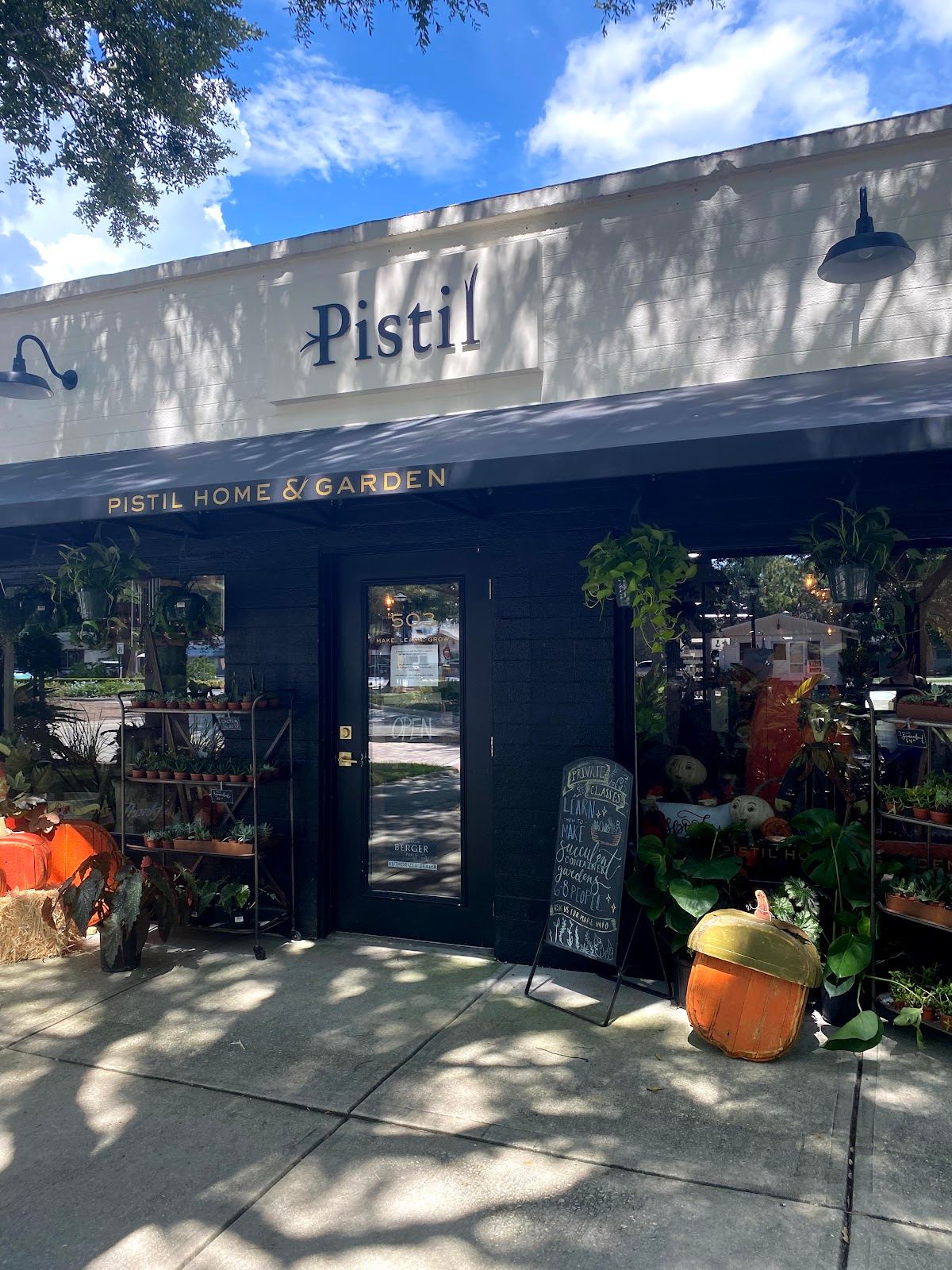 Pistil Home & Garden
