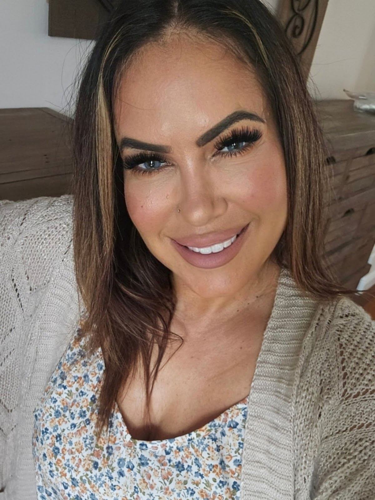 Sunkissed by Sharon / Spray Tans and Facials