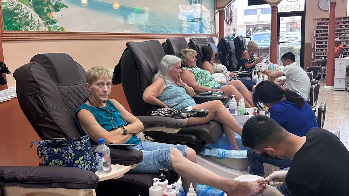 Top Nail Salon Lady Lake