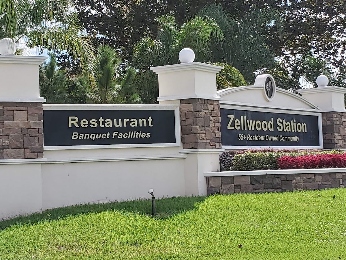Whistle Stop Lounge Restaurant