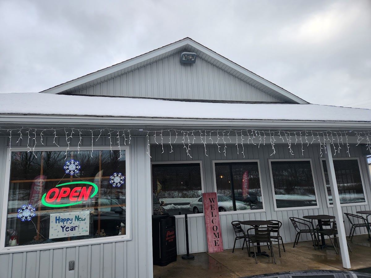 Fiore's Chill-n-Grill Cafe