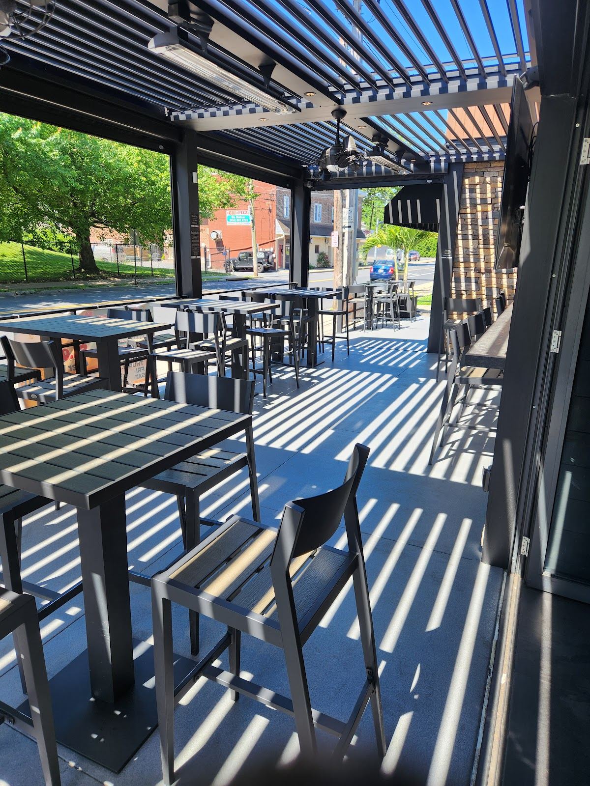Pints and Pies Pub - Bethlehem