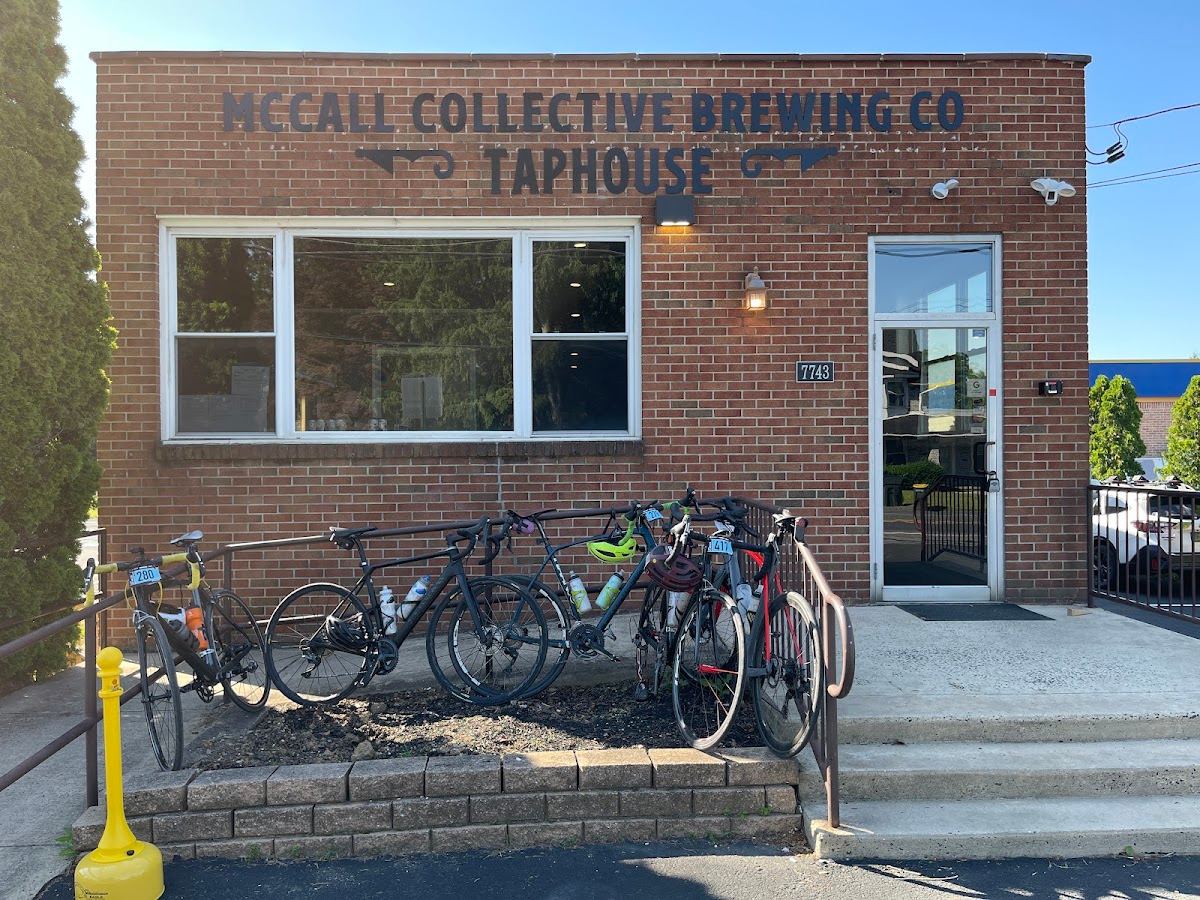 Taphouse & Eatery by McCall Collective
