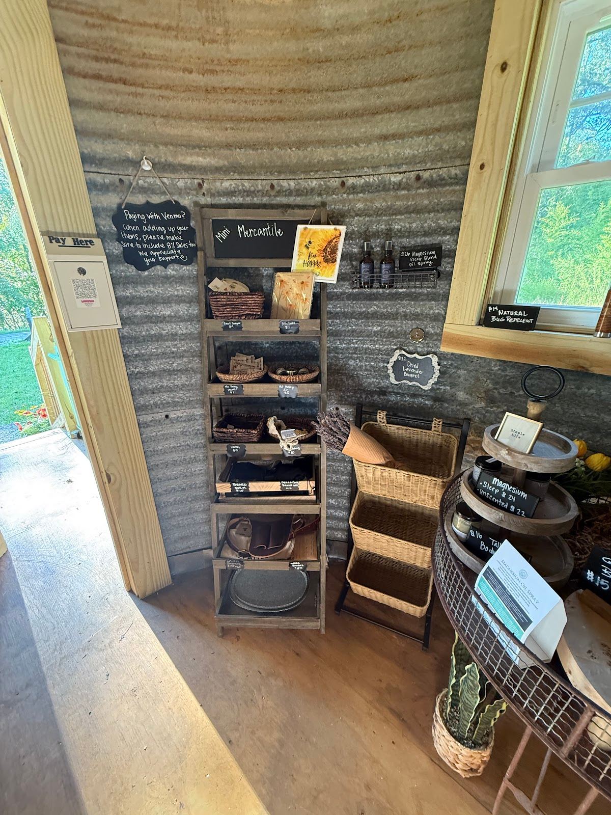 Little Silo Flower Farm & Farmstand