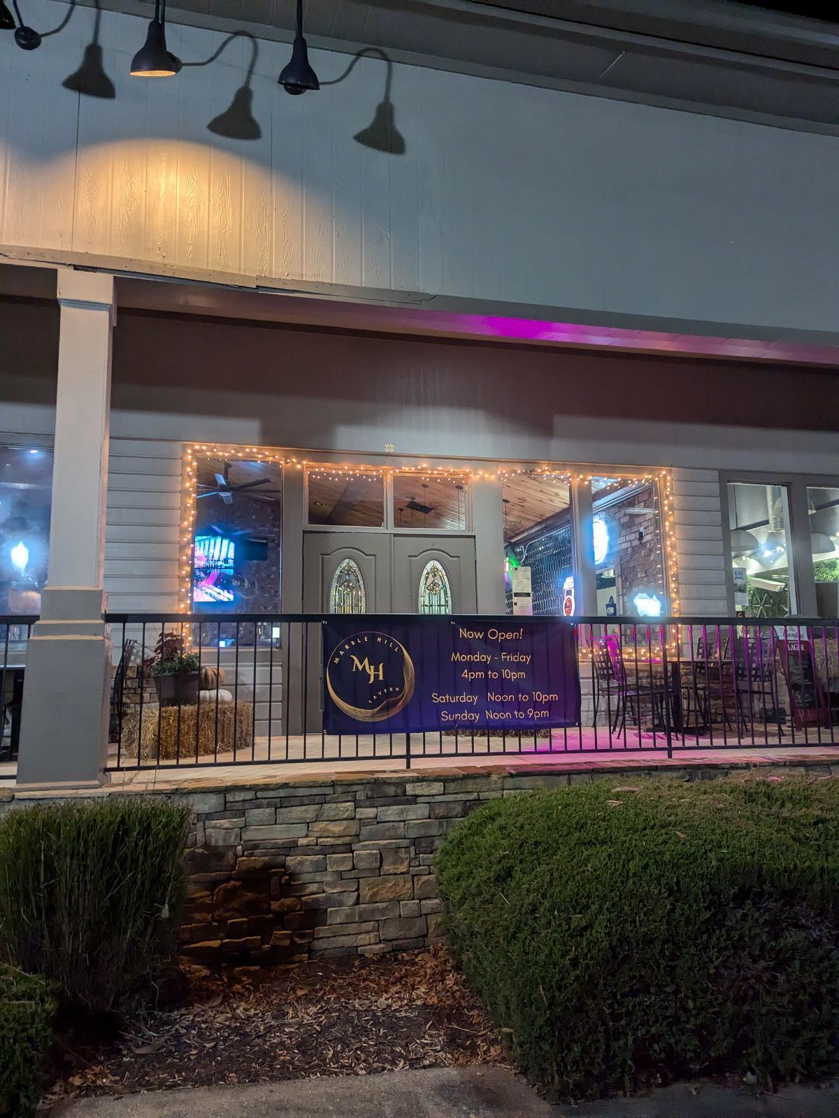 Marble Hill Tavern