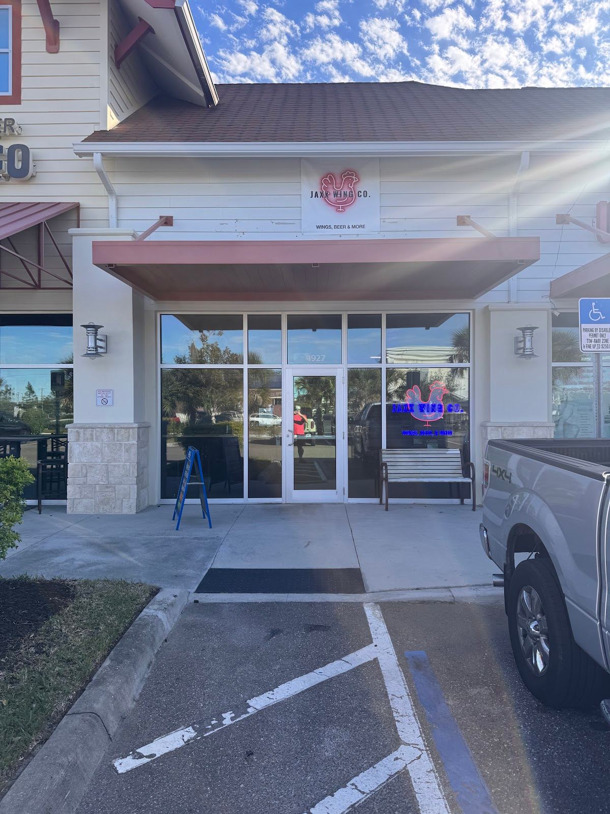 Jaxx Wing Co. - Palmetto