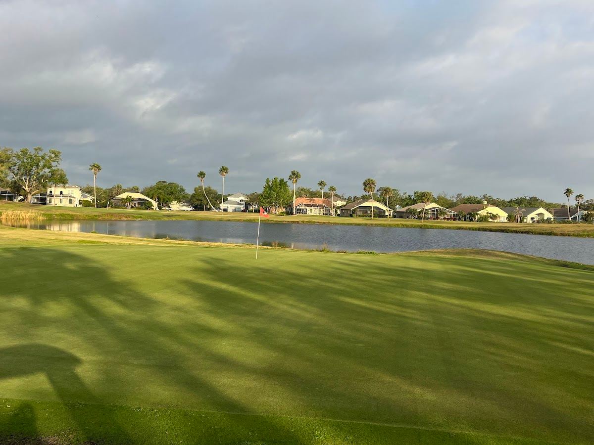 Moccasin Wallow Golf Club/ The MOC Bar and Grill