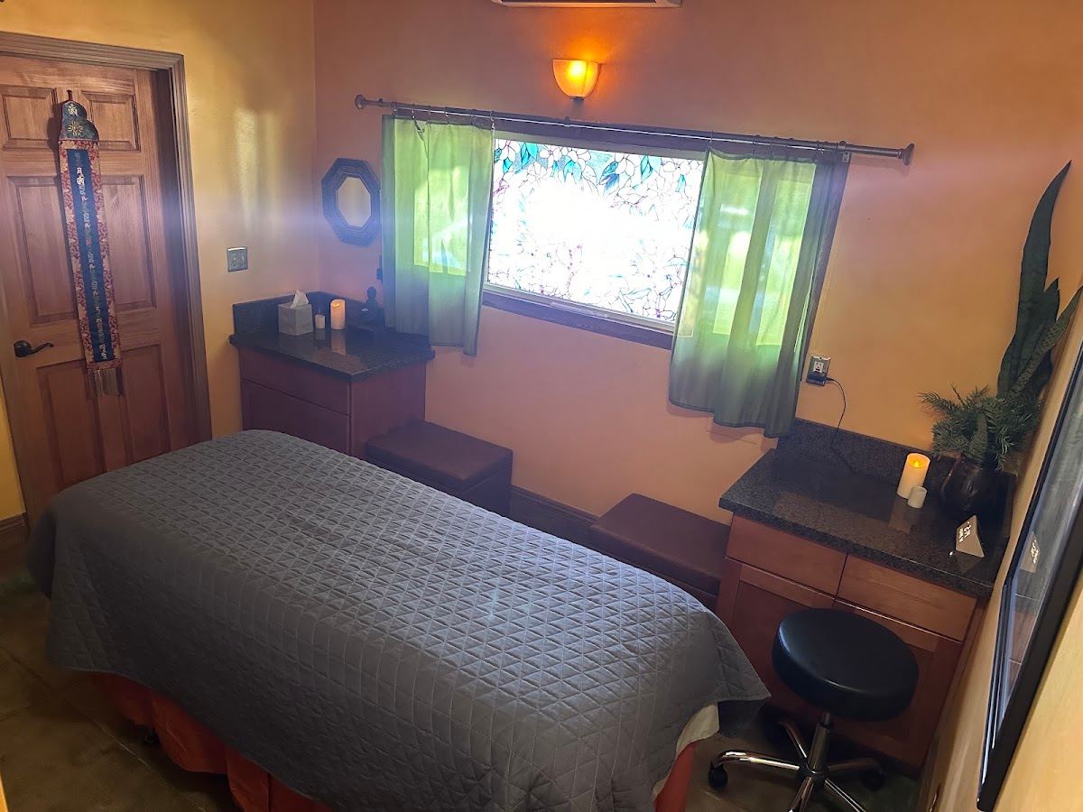 Maui Massage and Pilates