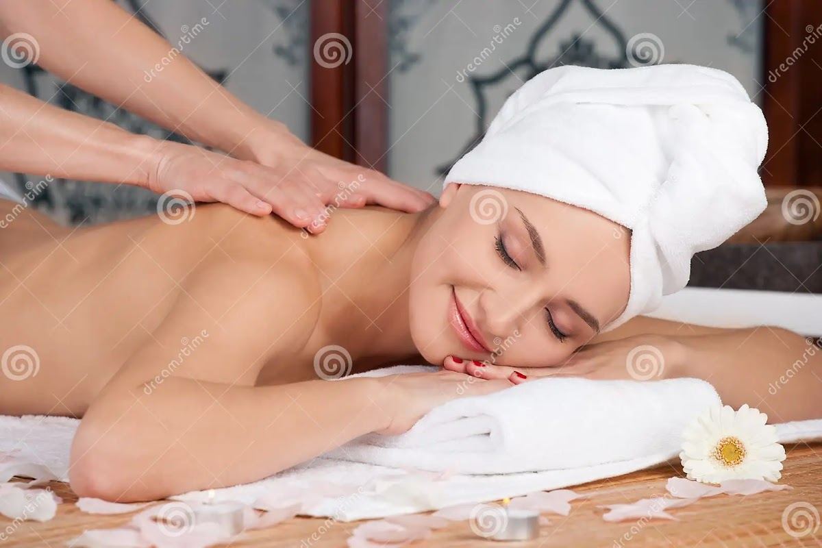 Maui's Healing Hands
