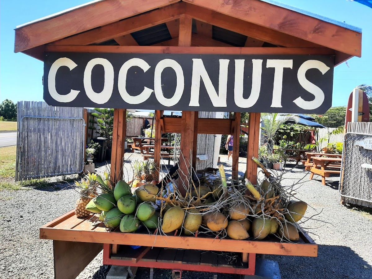 Pe’ahi Farm Stand Market- Coconuts. Sugar Cane Juice, Local Crafts