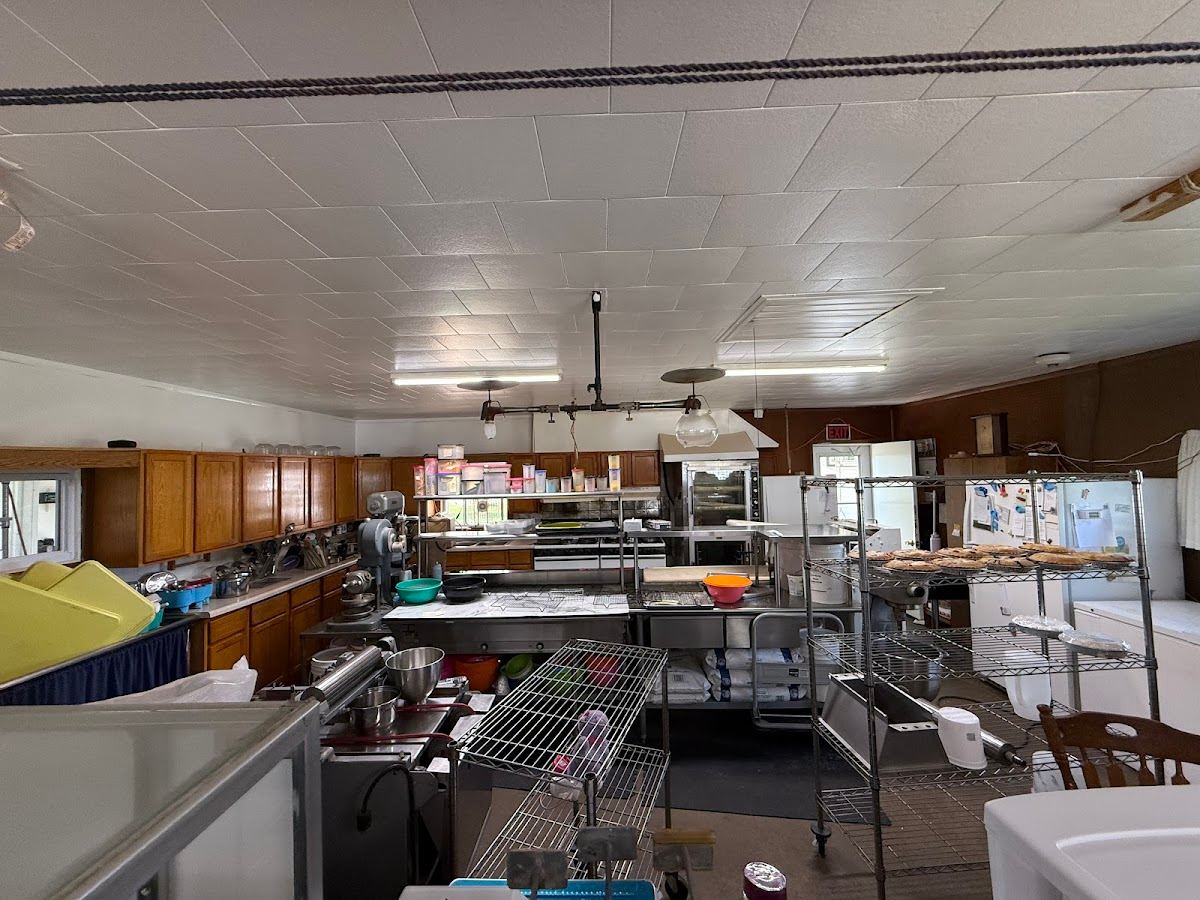 Lee's Bakery
