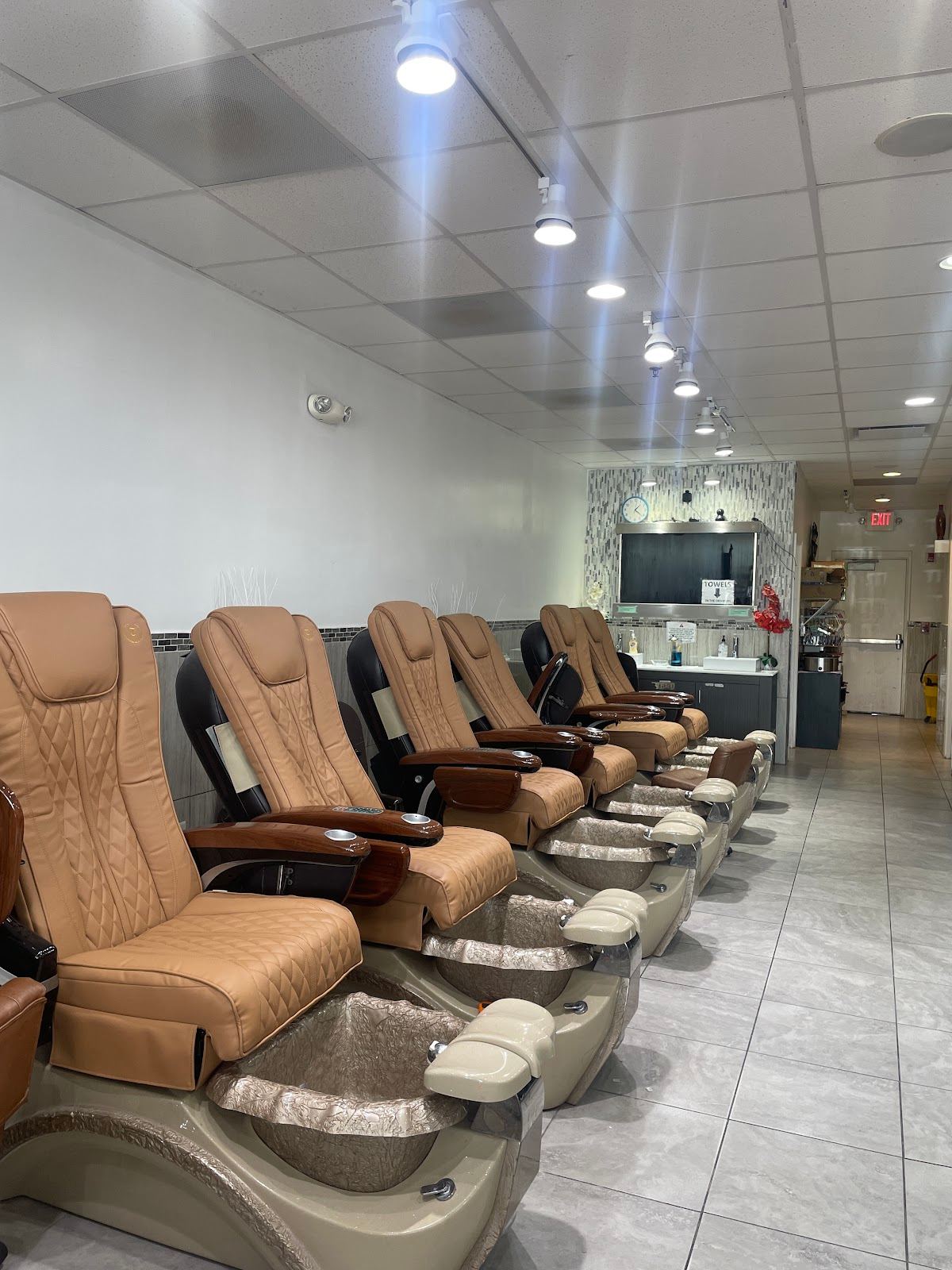 Castle Nail Spa