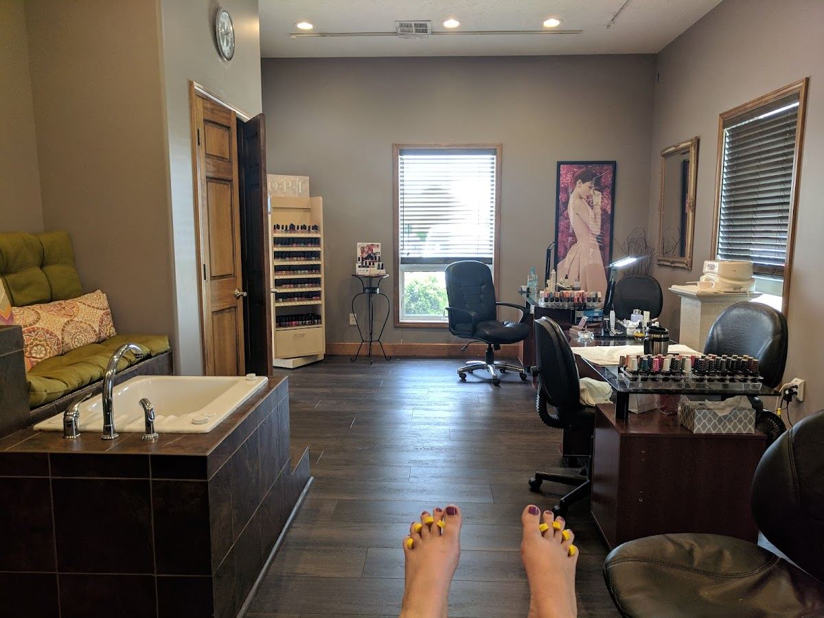 Contours Day Spa