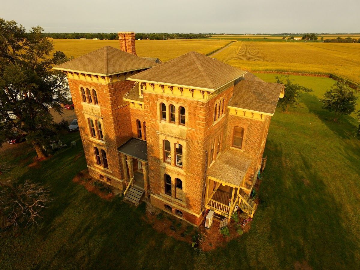 Duncan Manor
