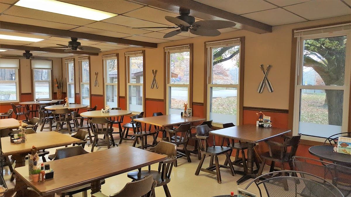 Moraine View Restaurant & Kayak Rental