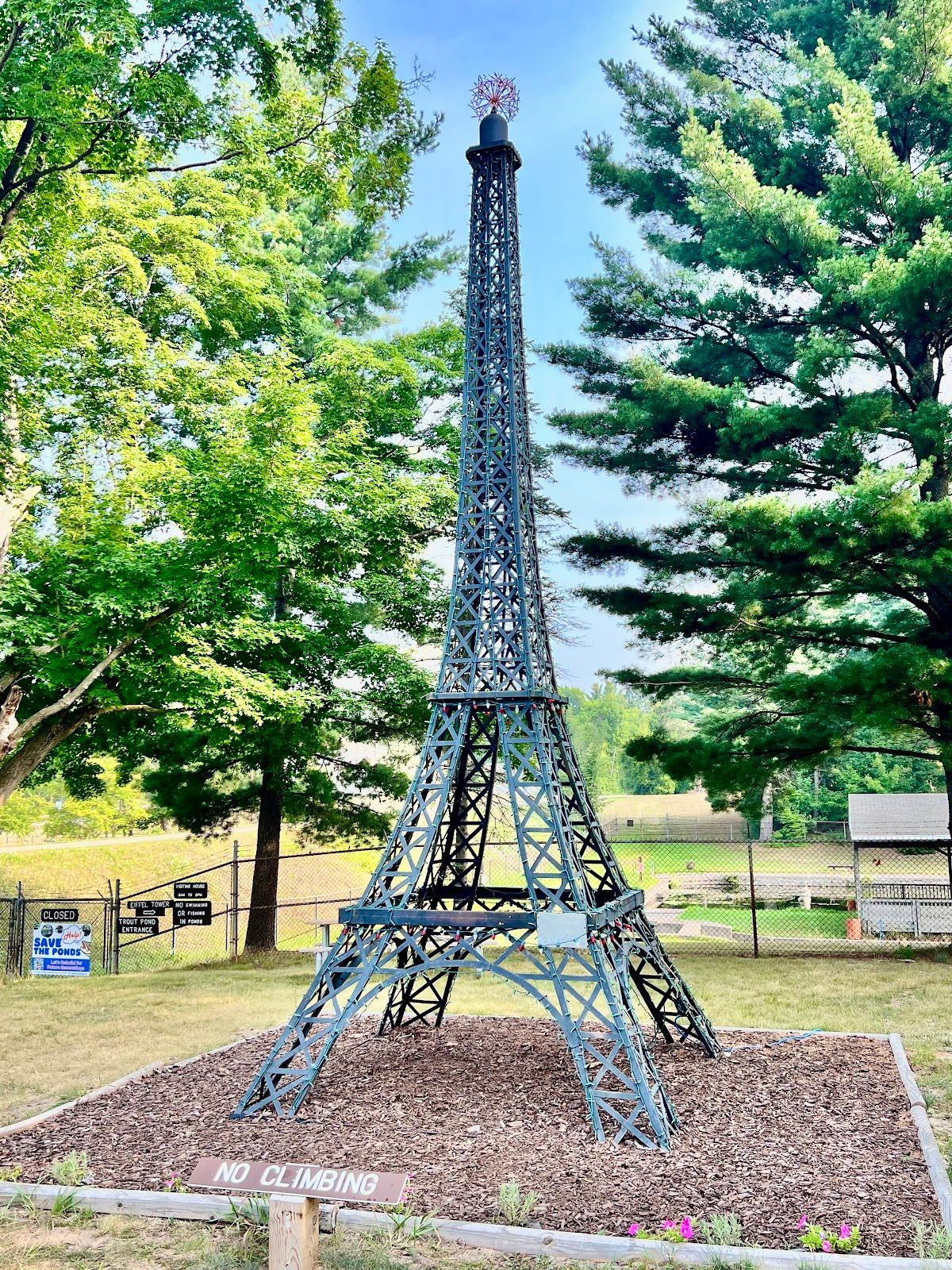 Paris, Michigan Eiffel Tower