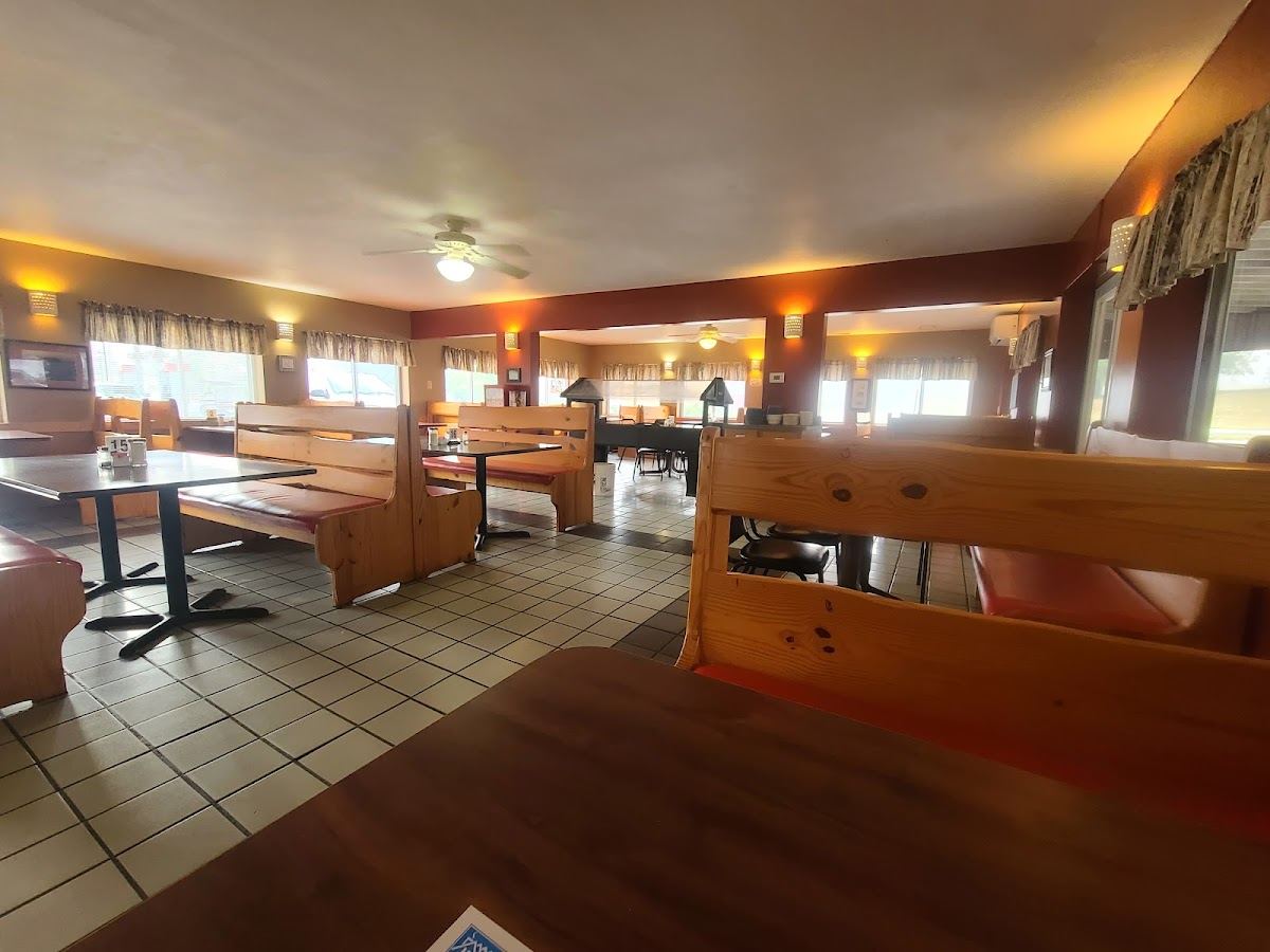Crystal Lake Cafe