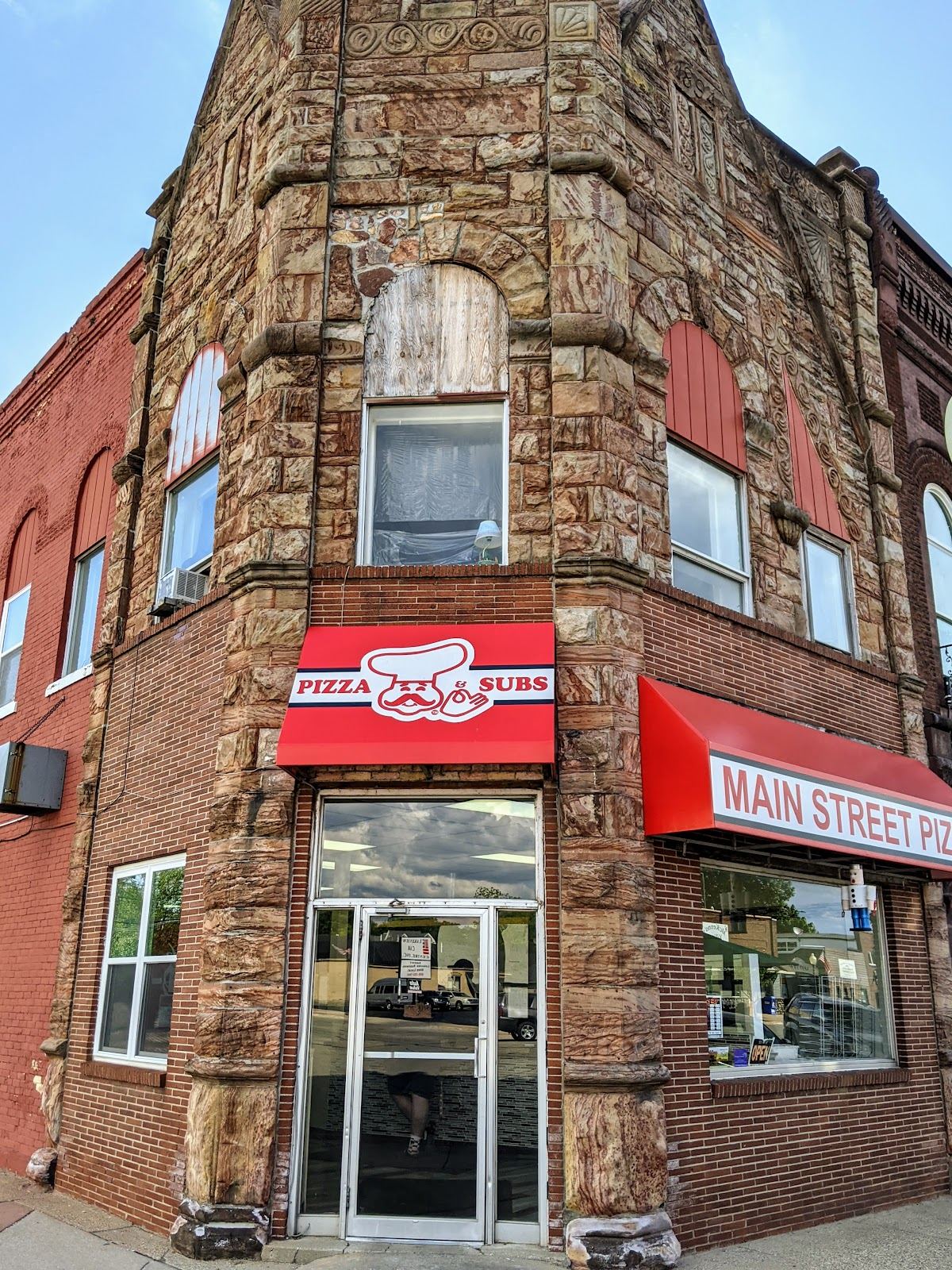 Main Street Pizza