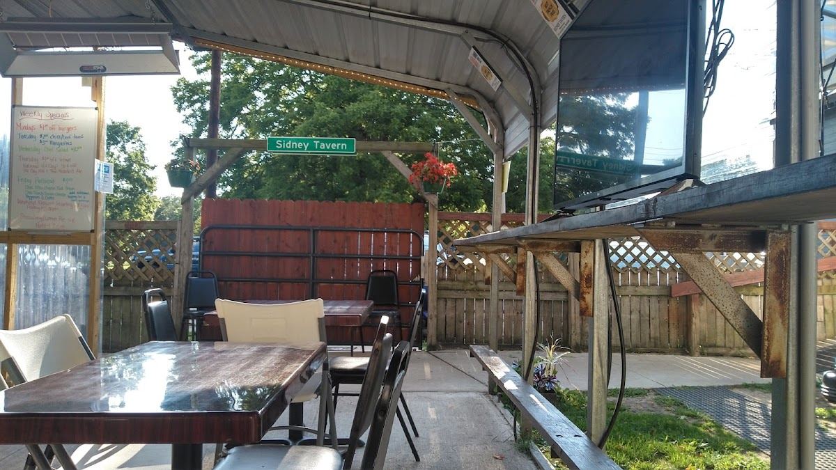 Sidney Tavern