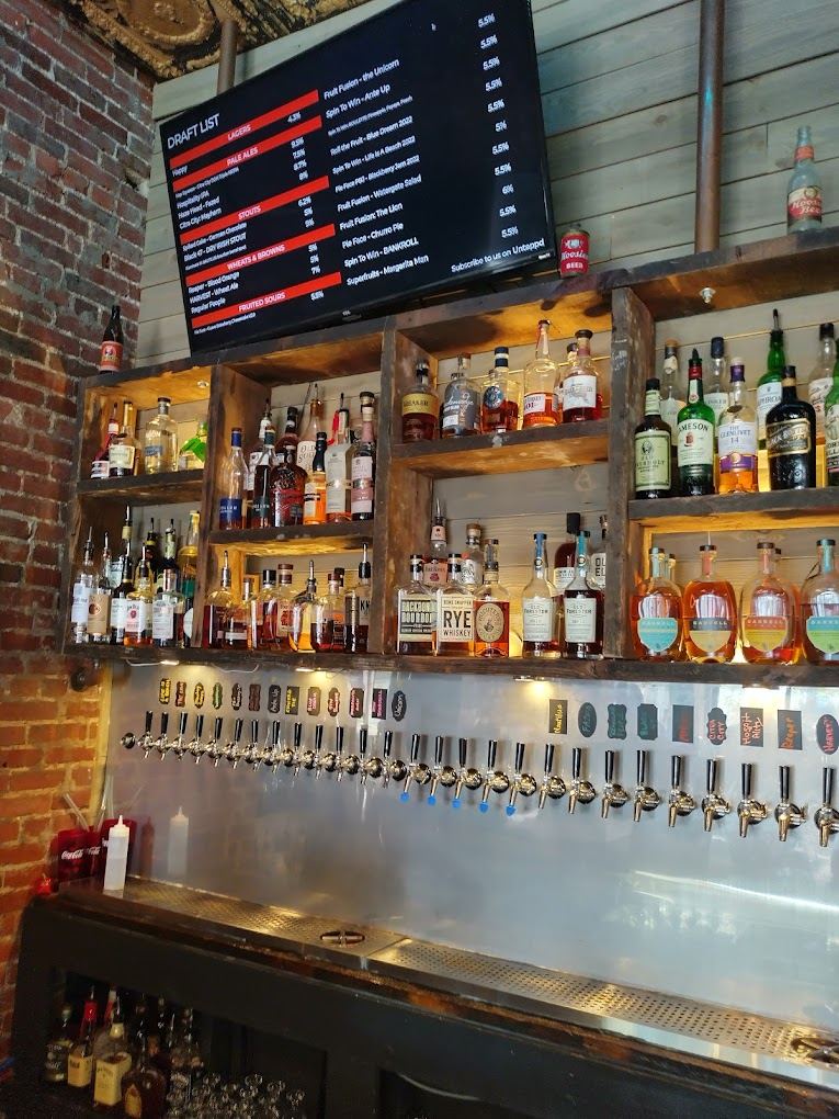 Draft Day Pub