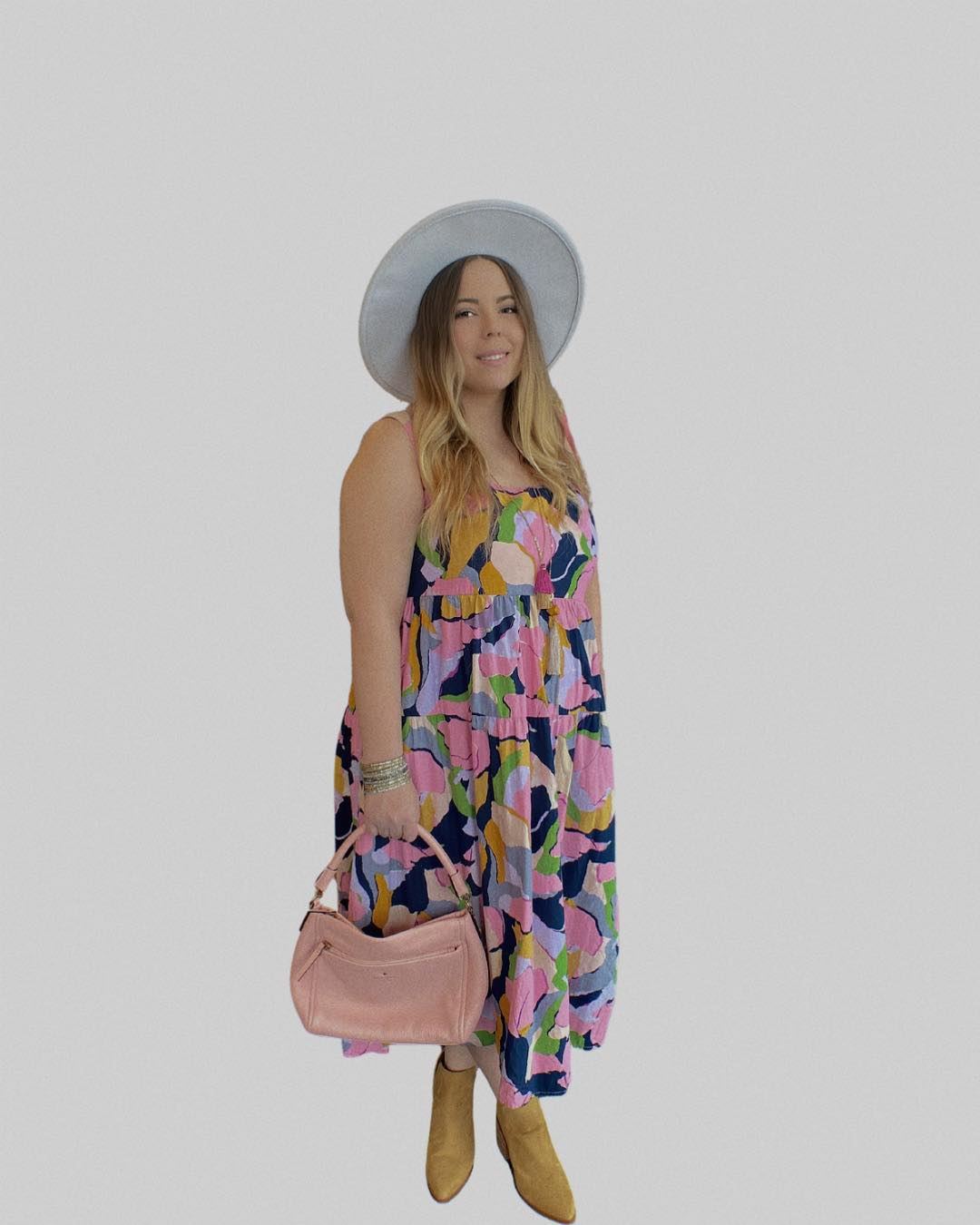 Simply Chic Greenwood