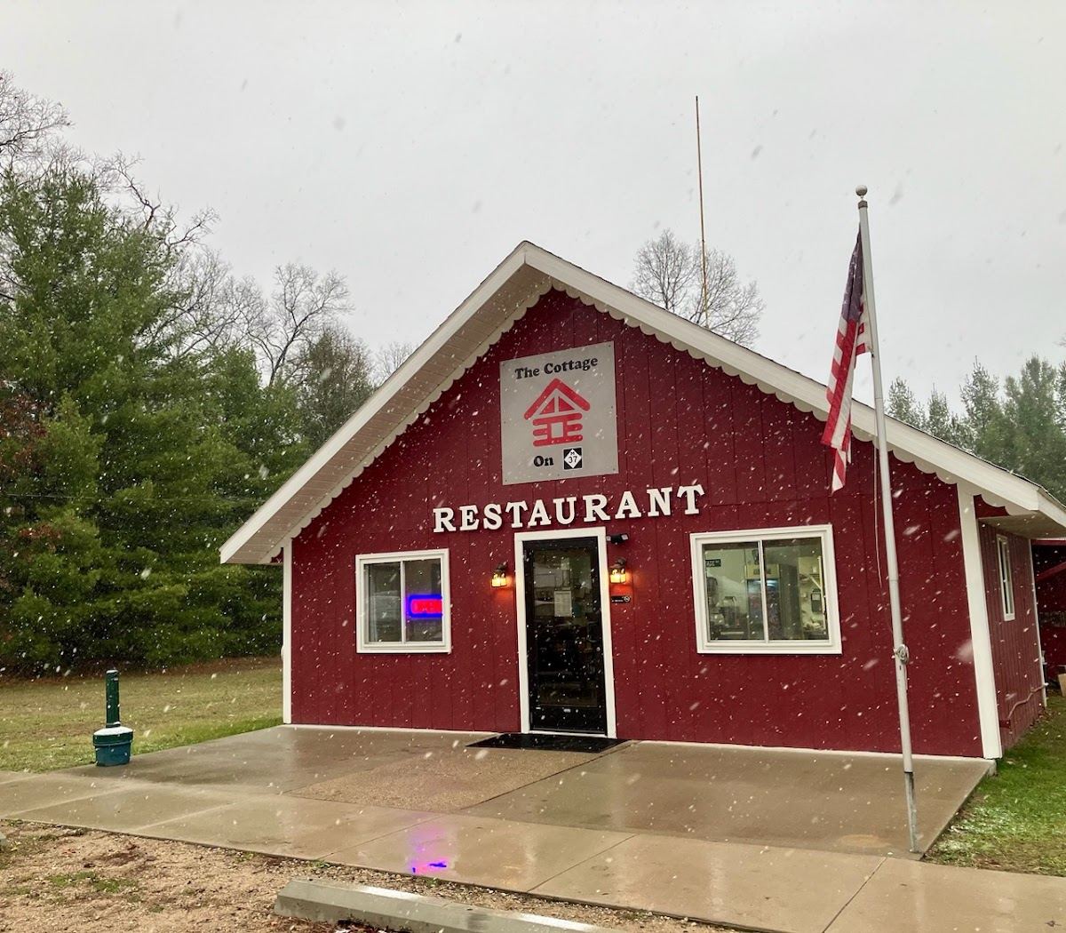 The Cottage On 37