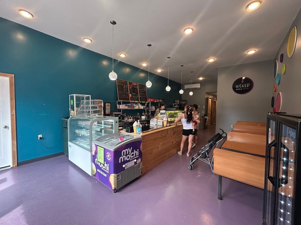 Wicked Eats & Treats, LLC