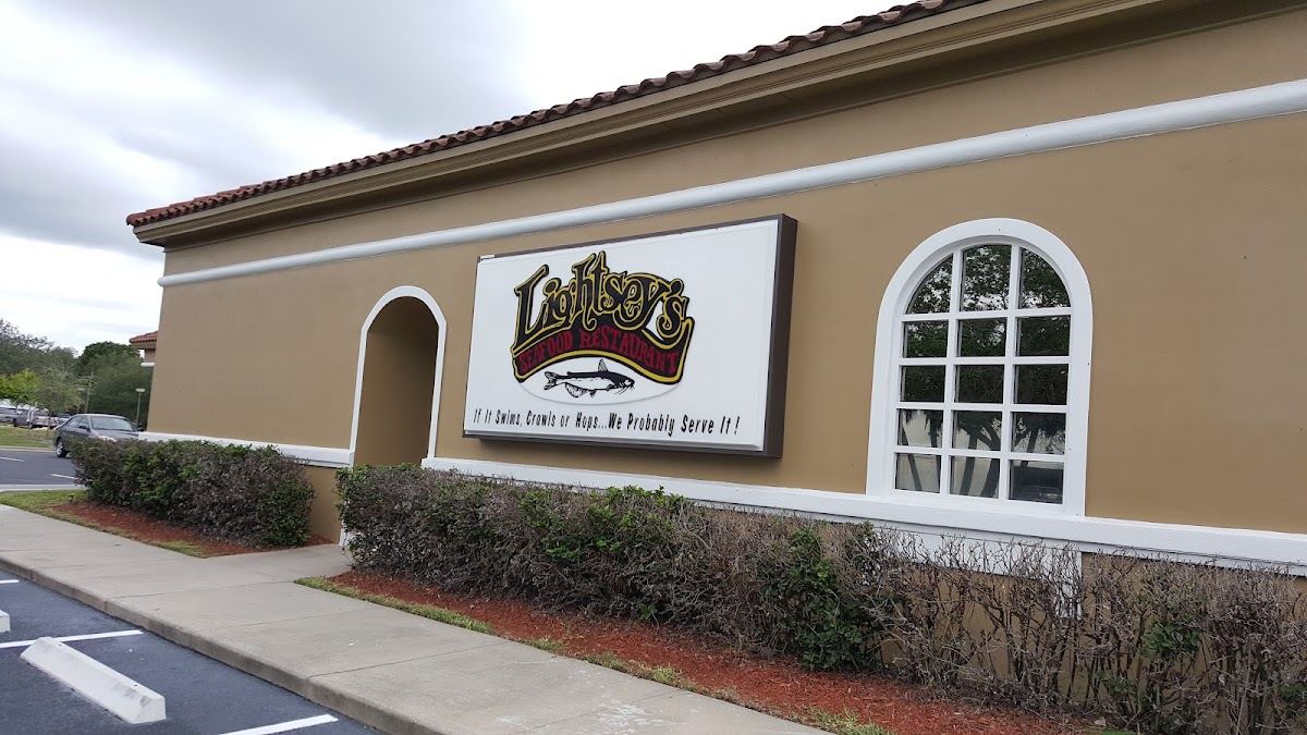Lightsey’s Seafood Restaurant & Fish Co.