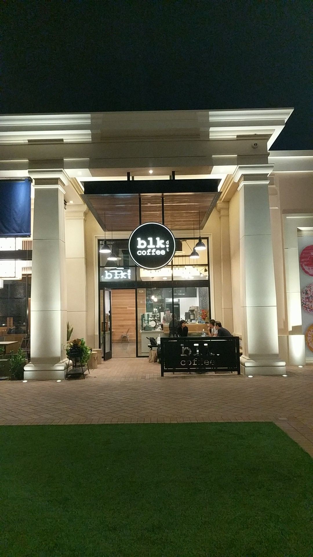 Blk Dot Coffee