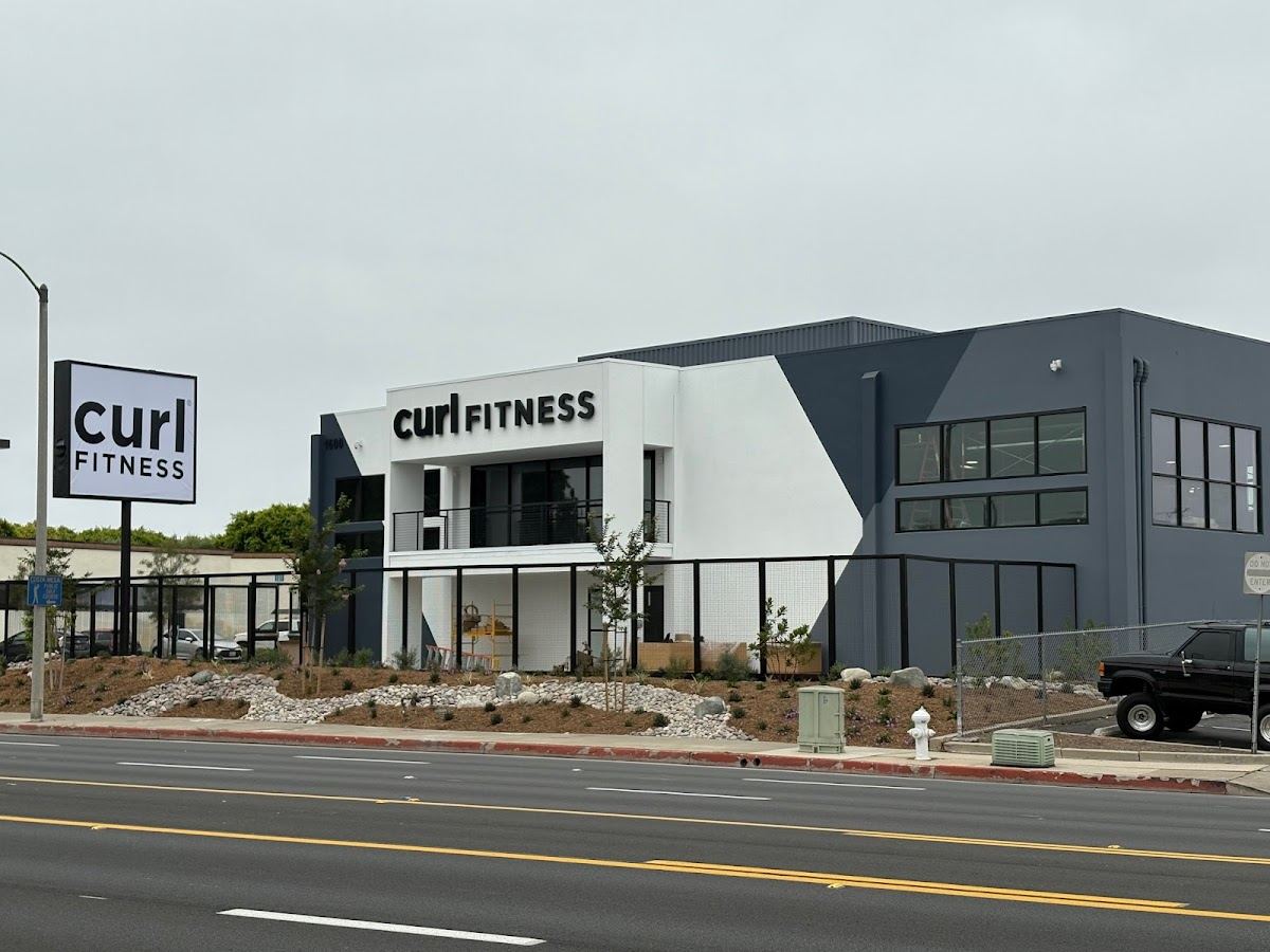 Curl Fitness Costa Mesa