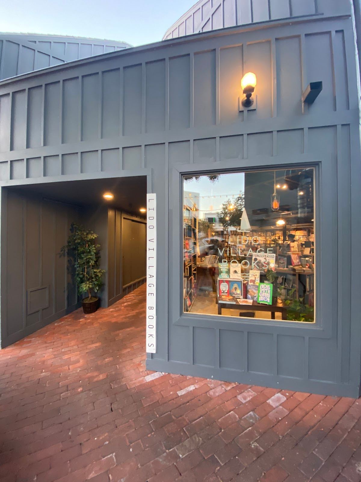Lido Village Books