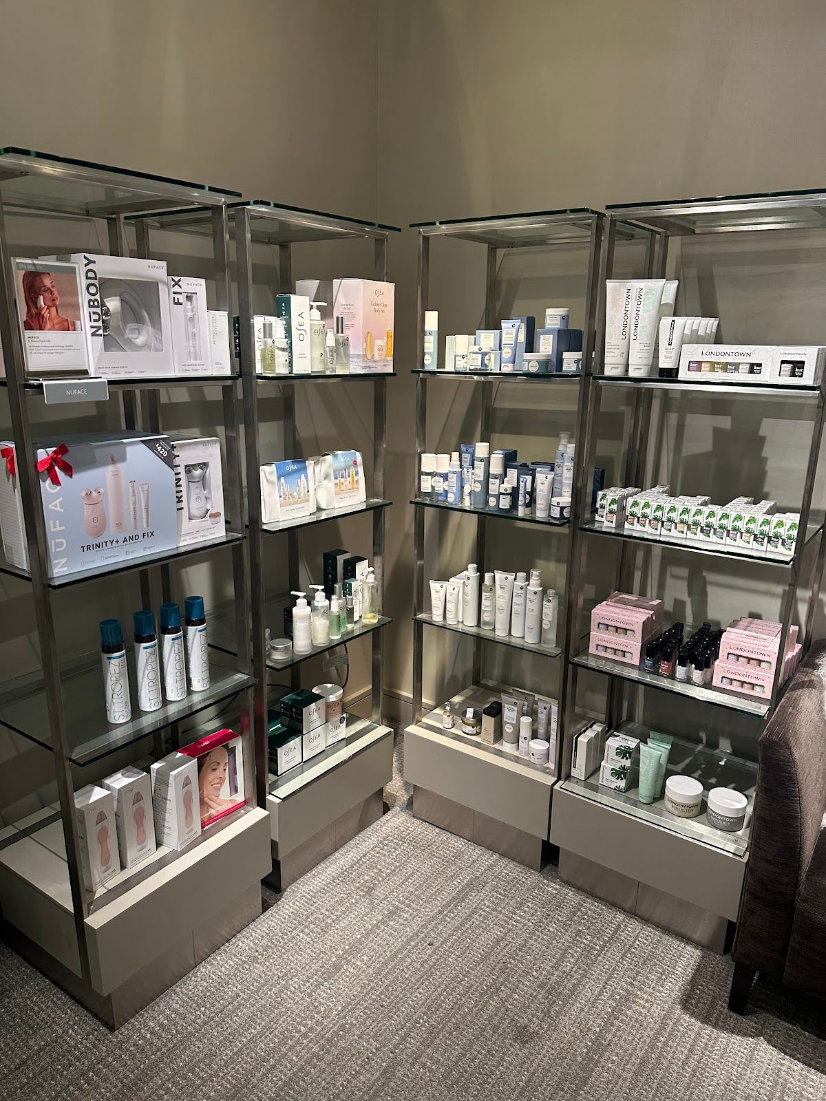 Spa Nordstrom - South Coast Plaza