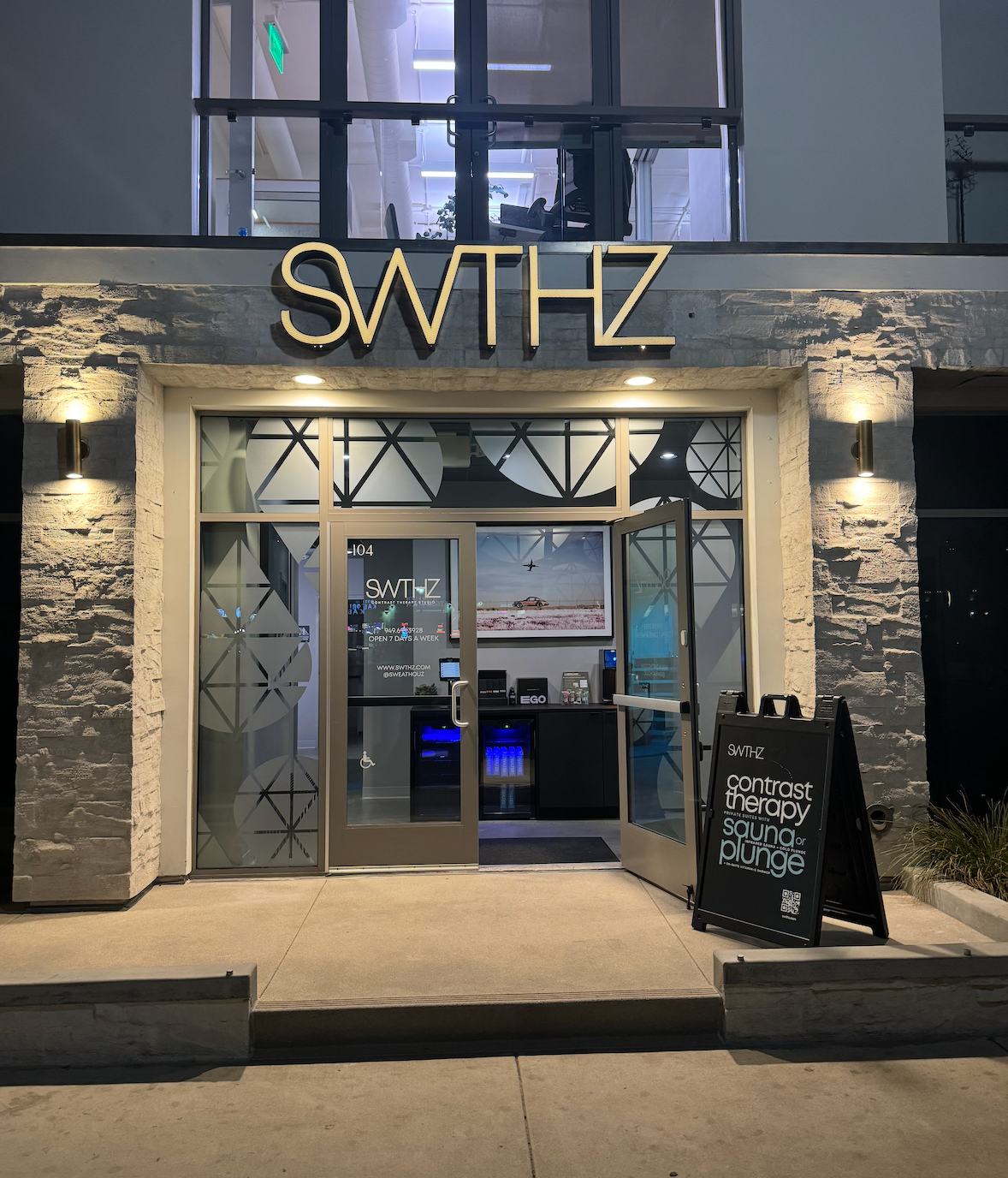 SweatHouz Newport Beach Contrast Therapy Studio