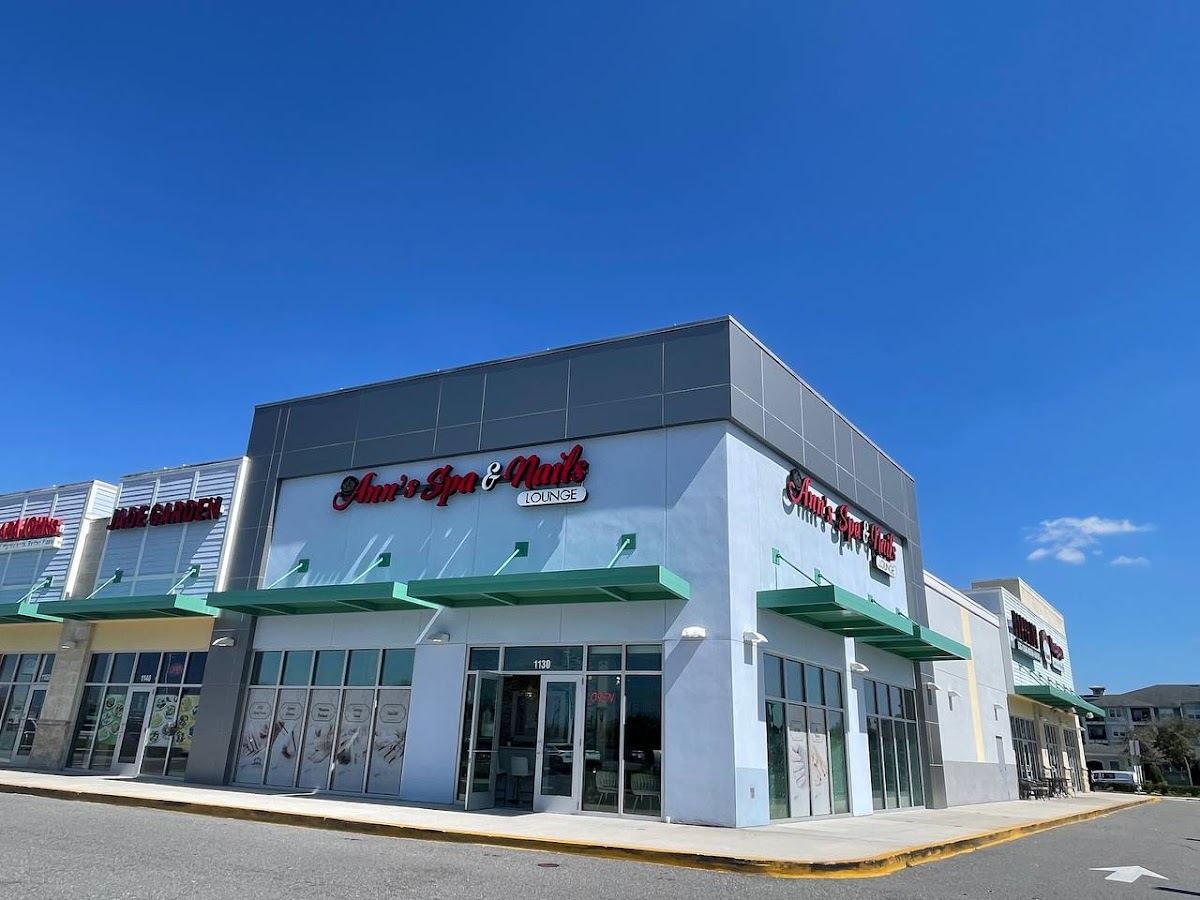 Ann's Spa & Nails Davenport