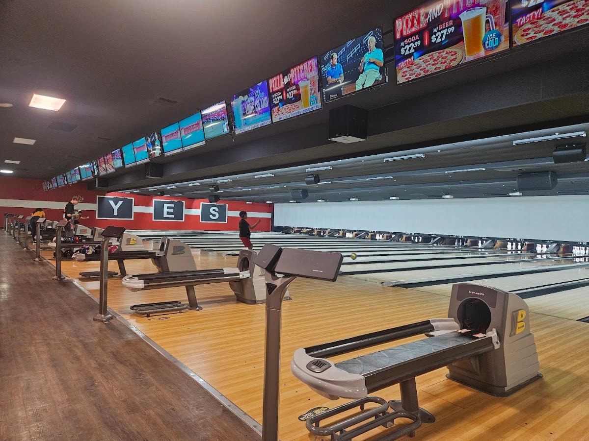Bowlero Apopka