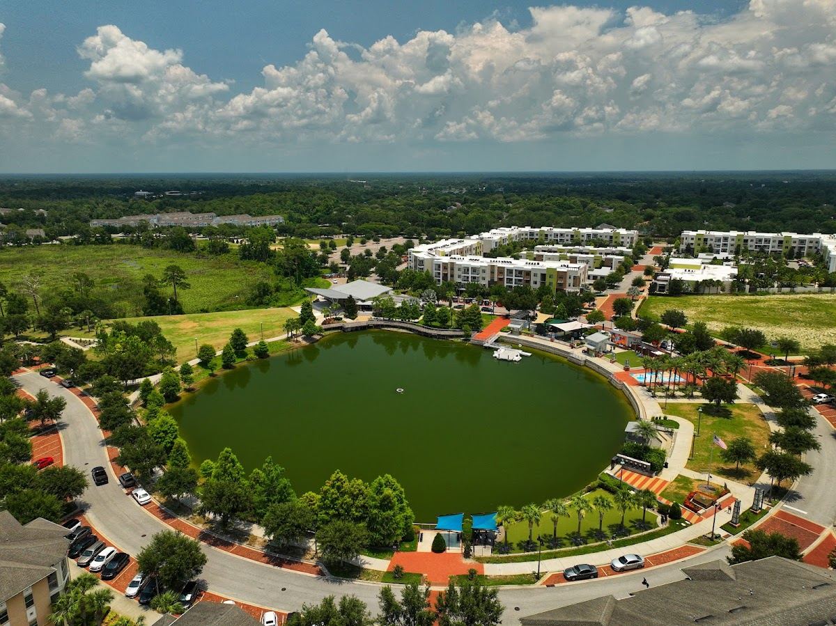Center Lake Park