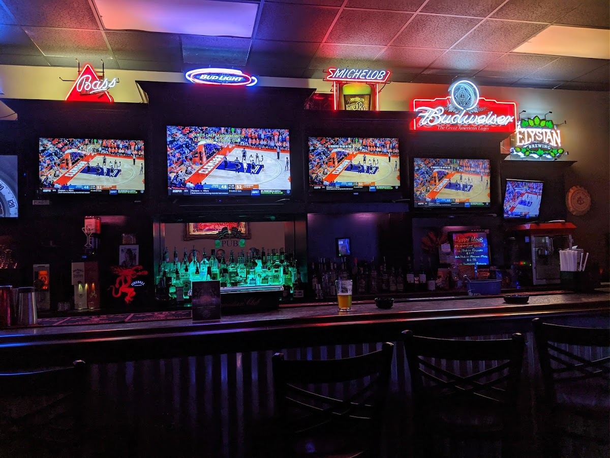 Charley's Pub